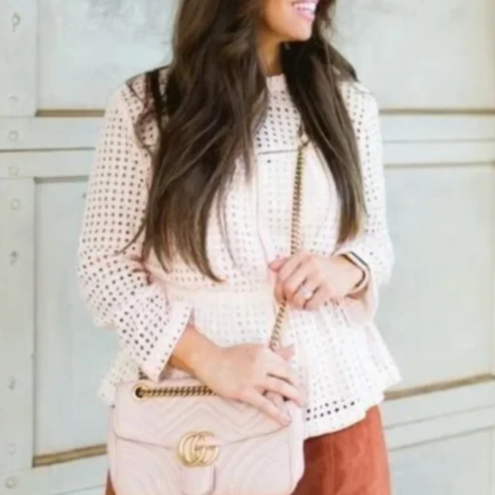 J Crew Point sur eyelet blouse . Worn 3x .‎ Retail 98